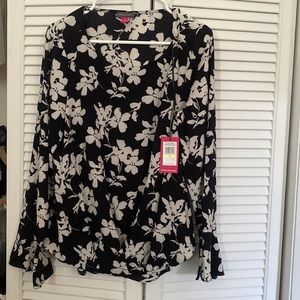 Vince Camuto black and white blouse